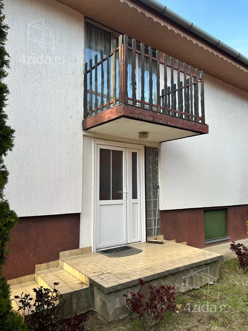 3-etažna kuća | 4zida