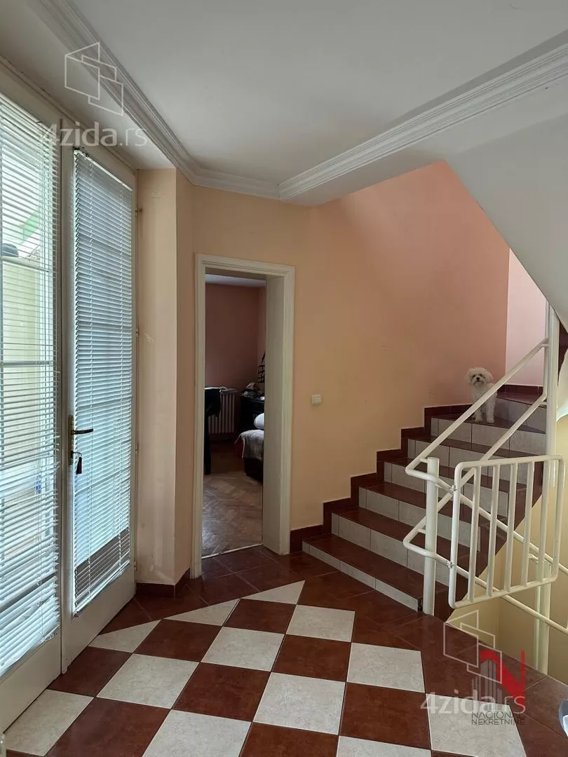 Osmosoban stan | 4zida