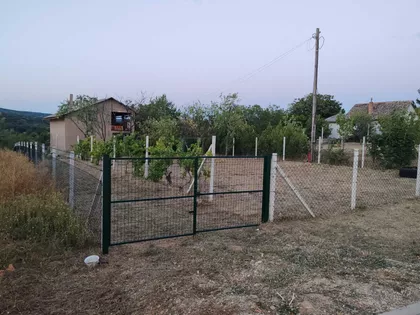 Okolne lokacije | 4zida.rs