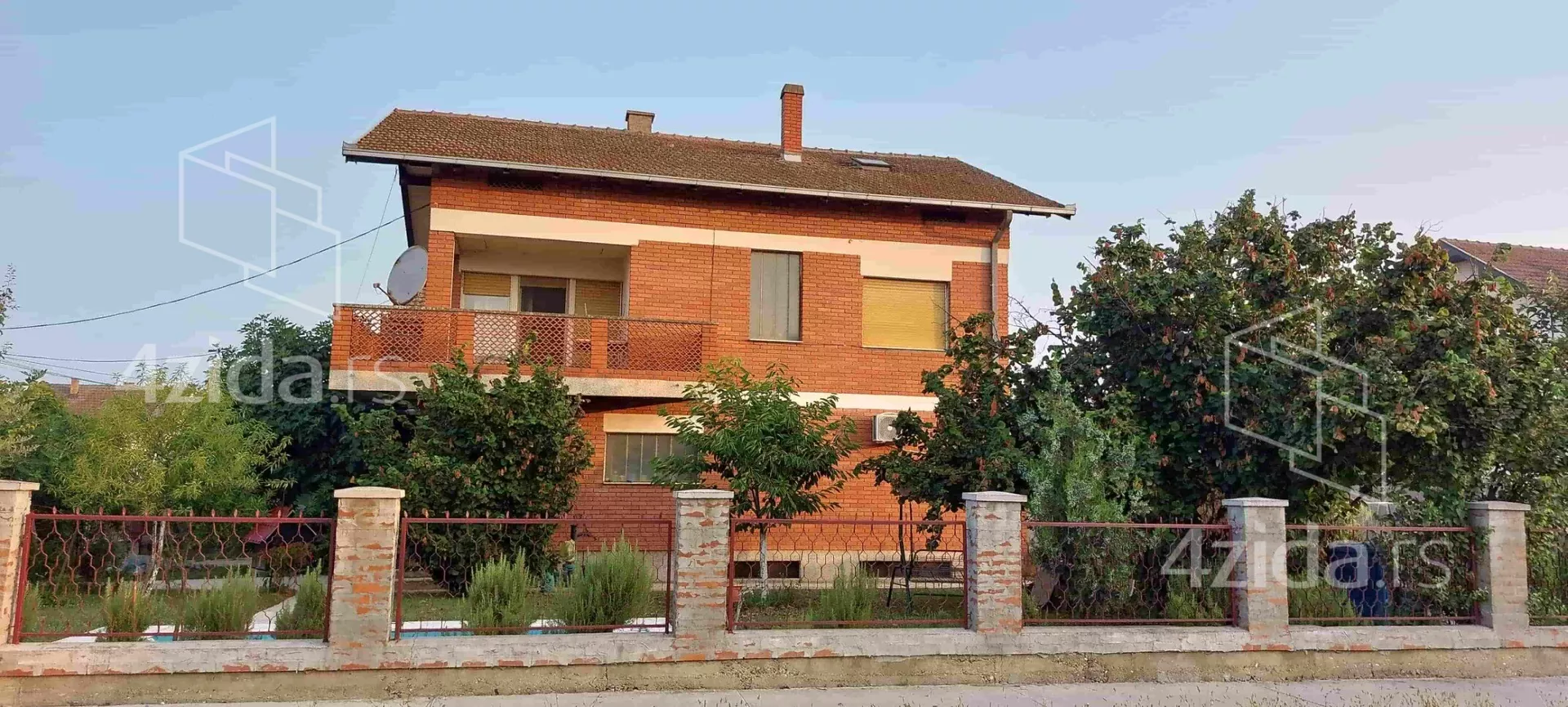 3-etažna kuća | 4zida