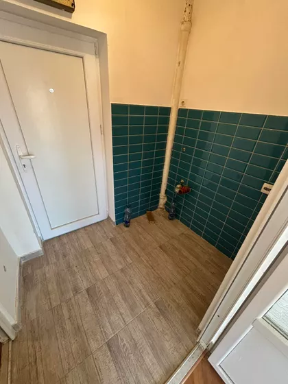 Dušana Uroševića | 4zida.rs