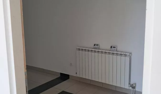 Lokal | 4zida
