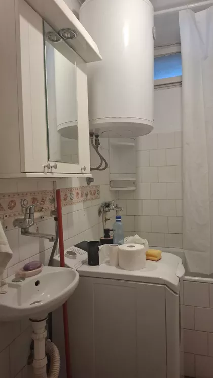 Sremska | 4zida.rs