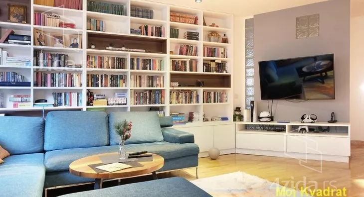 Petosoban stan | 4zida