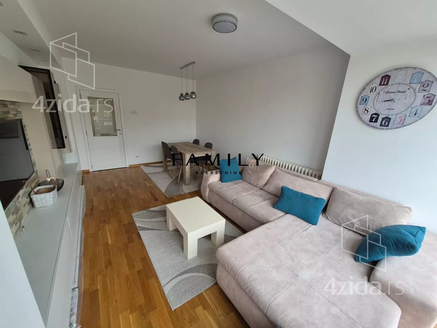 Dvoiposoban stan | 4zida