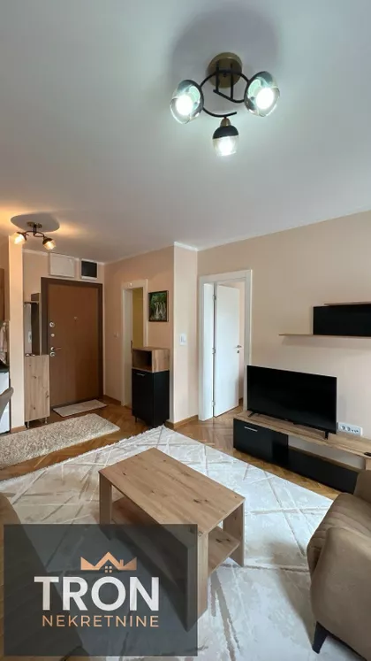 Nemanjina | 4zida.rs