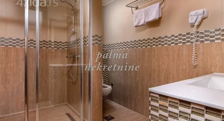 Ugostiteljski objekat | 4zida