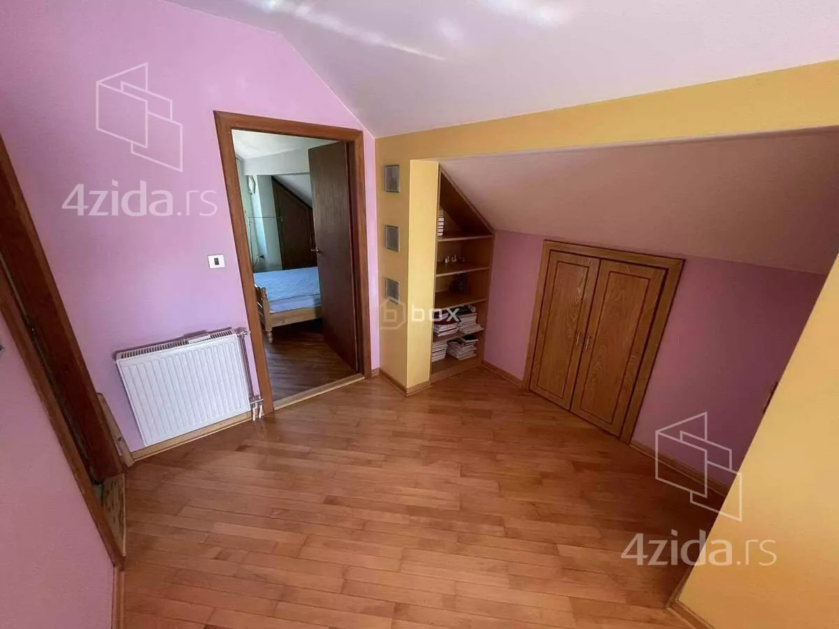 Kuća | 4zida
