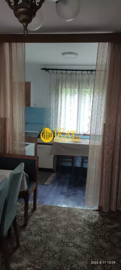 Svetosavska | 4zida.rs