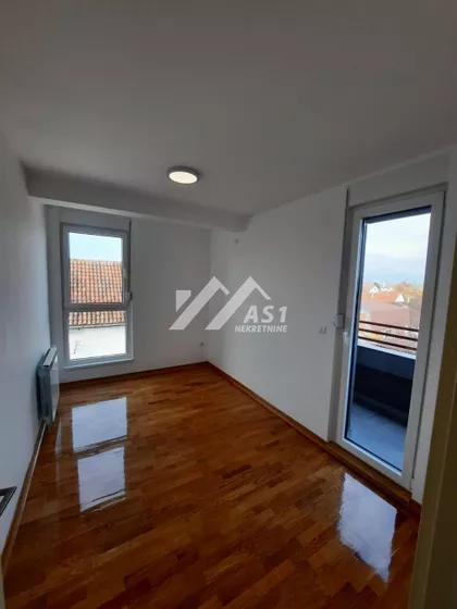 Jastrebačka | 4zida.rs