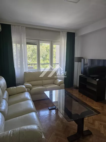Vojvode Mišića | 4zida.rs