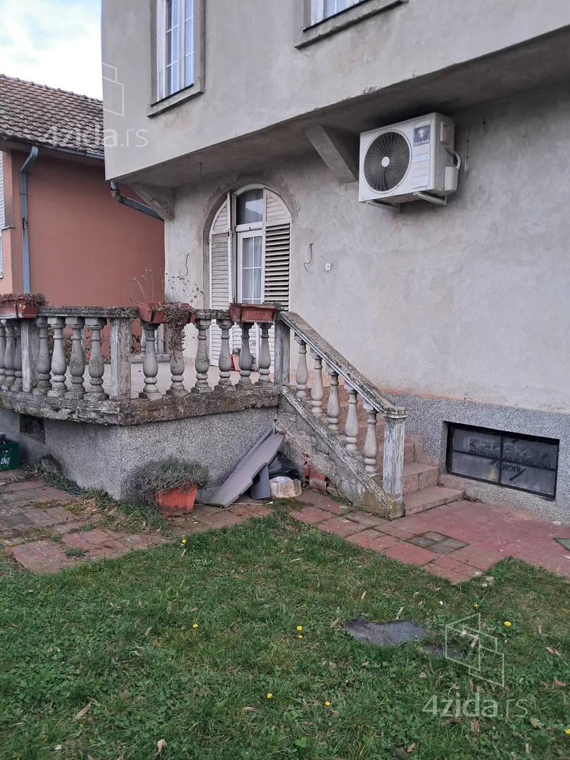 4-etažna kuća | 4zida