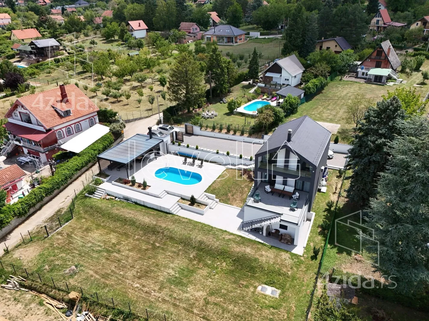 Kuća | 4zida