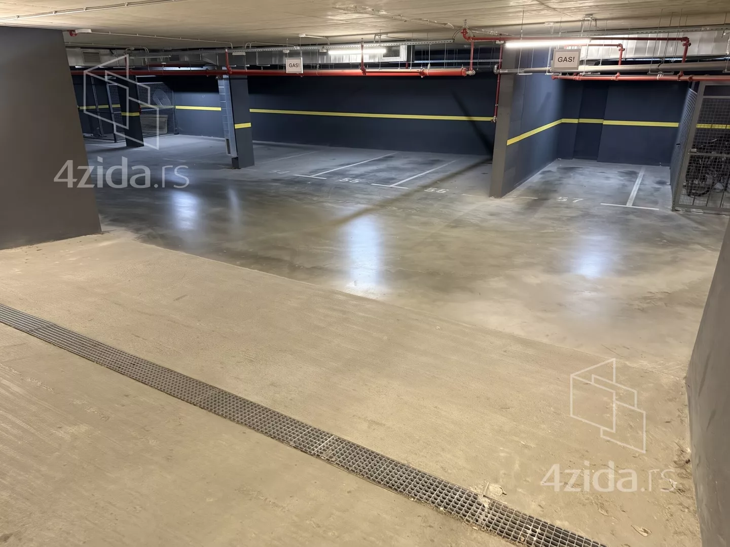 Parking | 4zida