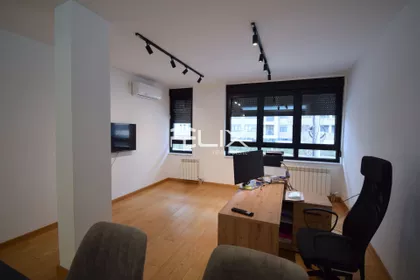 Vojvođanska 11 | 4zida.rs