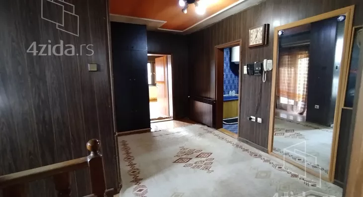 Kuća | 4zida