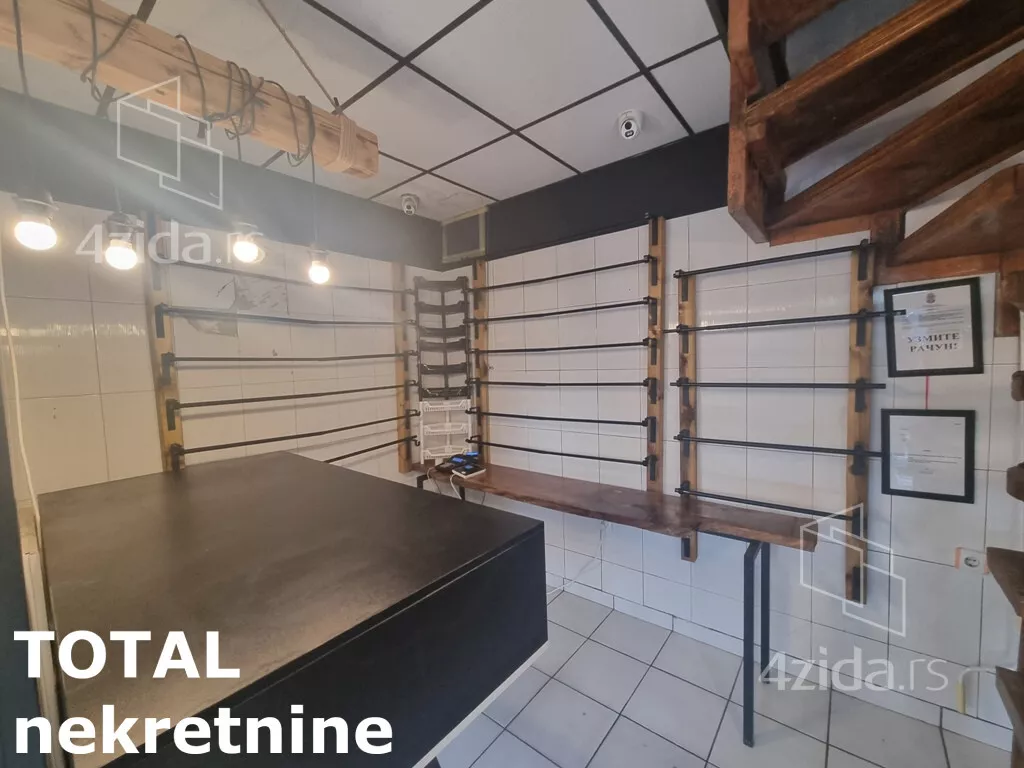 Lokal | 4zida