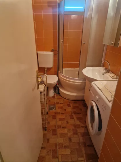 Vojvođanska | 4zida.rs