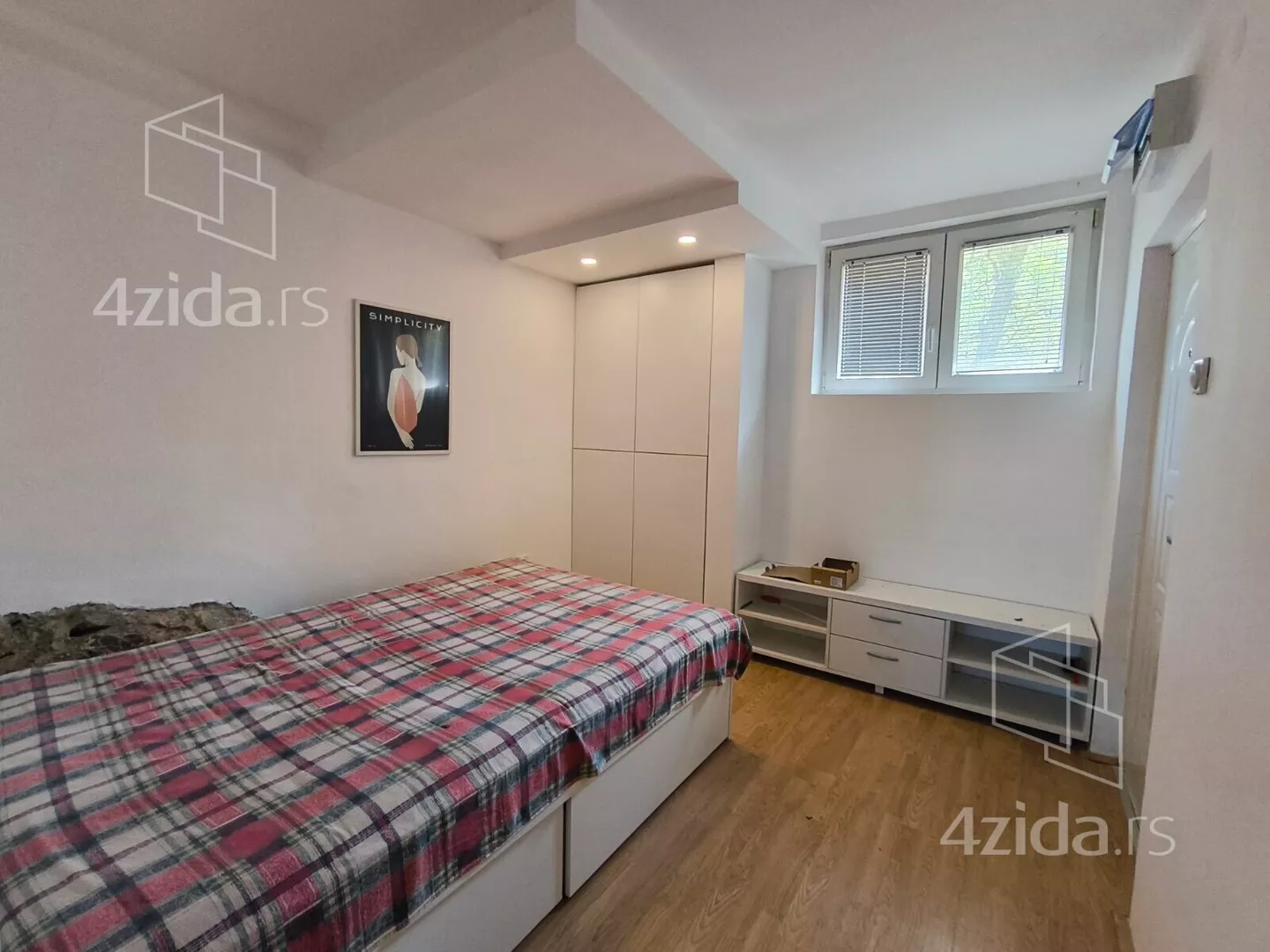Garsonjera | 4zida