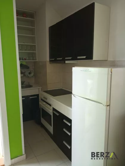 Bulevar Patrijarha Pavla (Somborski Bulevar) | 4zida.rs