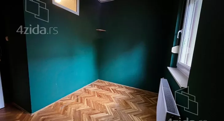 Četvoroiposoban stan | 4zida