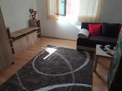 Pariske Komune 15 | 4zida.rs