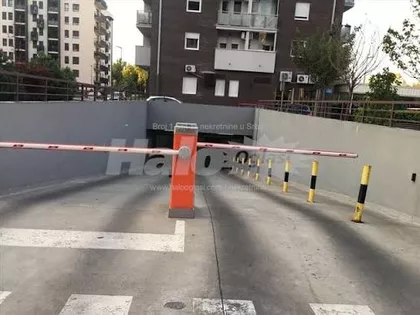 Uroša Martinovića | 4zida.rs