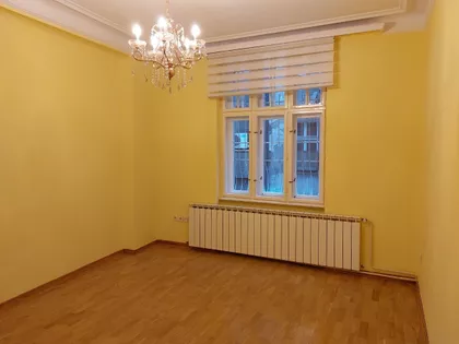 Čumićeva bb | 4zida.rs