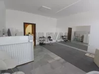 Lokal | 4zida