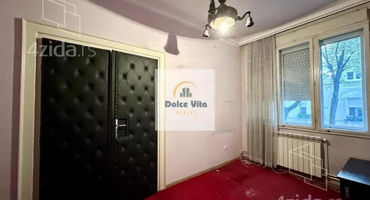 Četvoroiposoban stan | 4zida