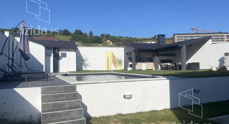 Kuća | 4zida