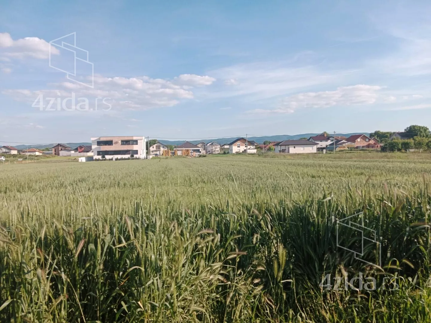 Građevinsko zemljište | 4zida