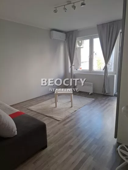 Kičevska | 4zida.rs