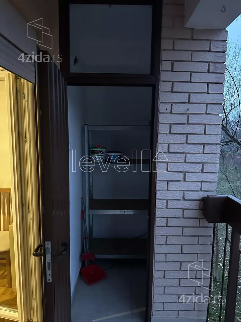 Garsonjera | 4zida