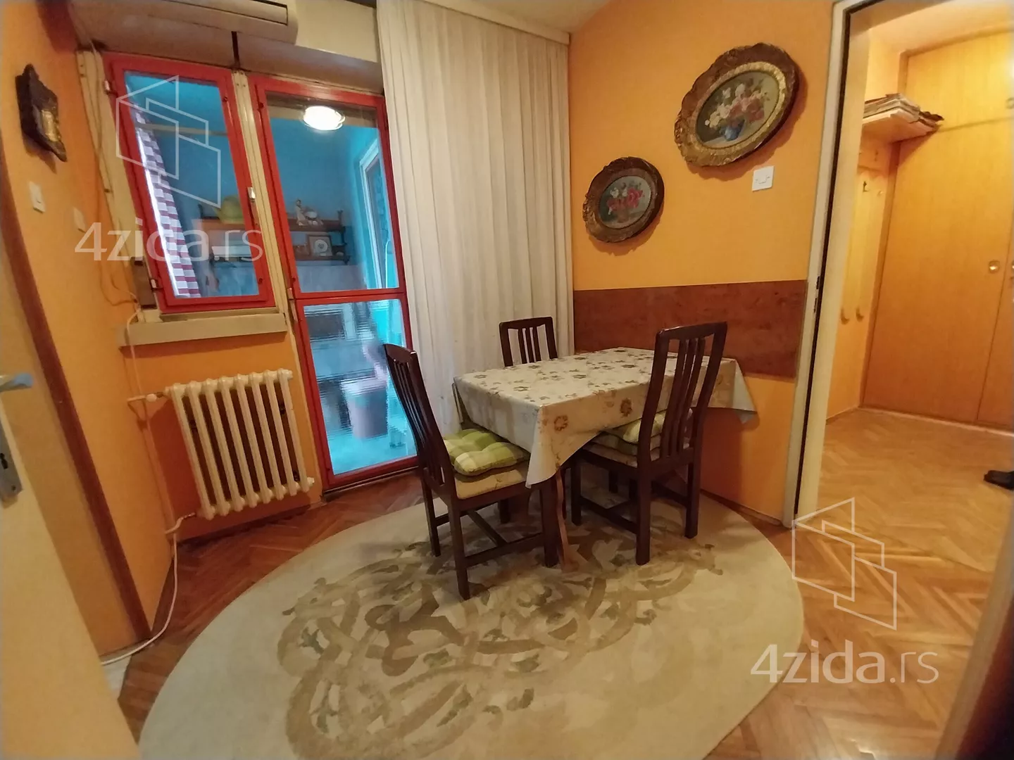 Dvoiposoban stan | 4zida