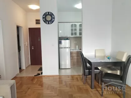 Bulevar Patrijarha Pavla (Somborski Bulevar) | 4zida.rs