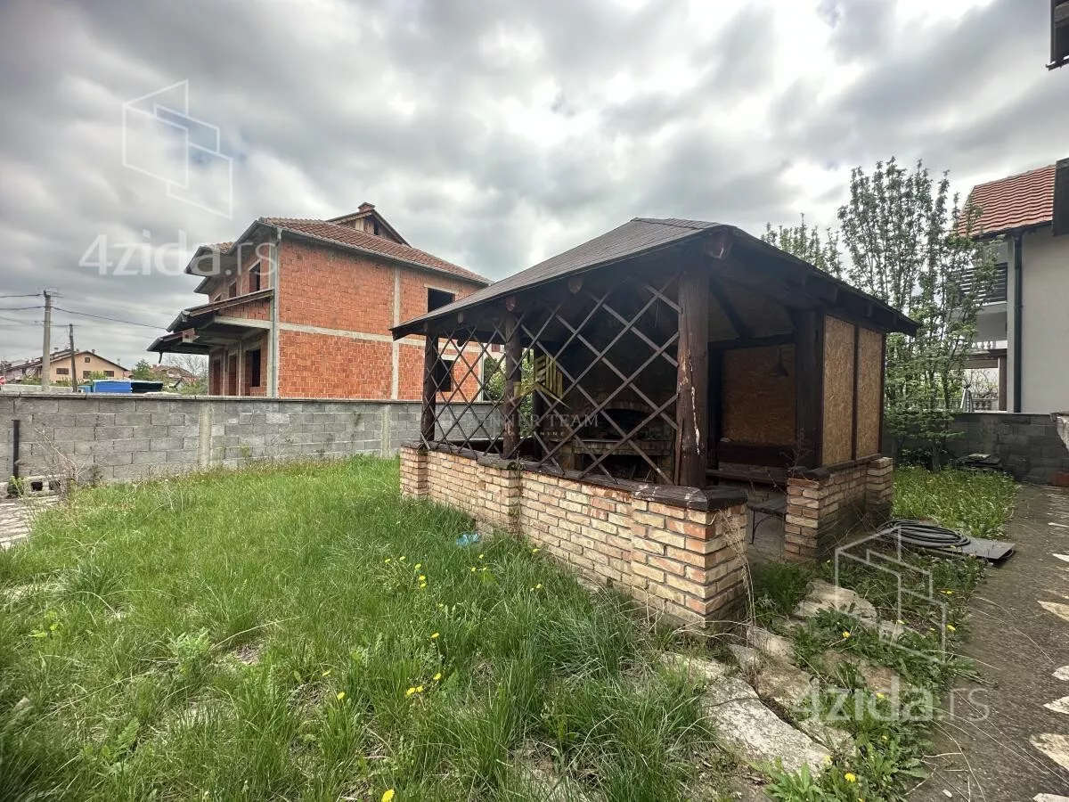 Kuća | 4zida
