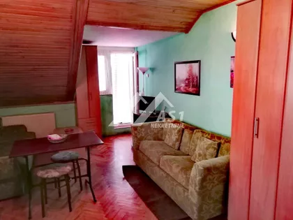 Devet Jugovića | 4zida.rs