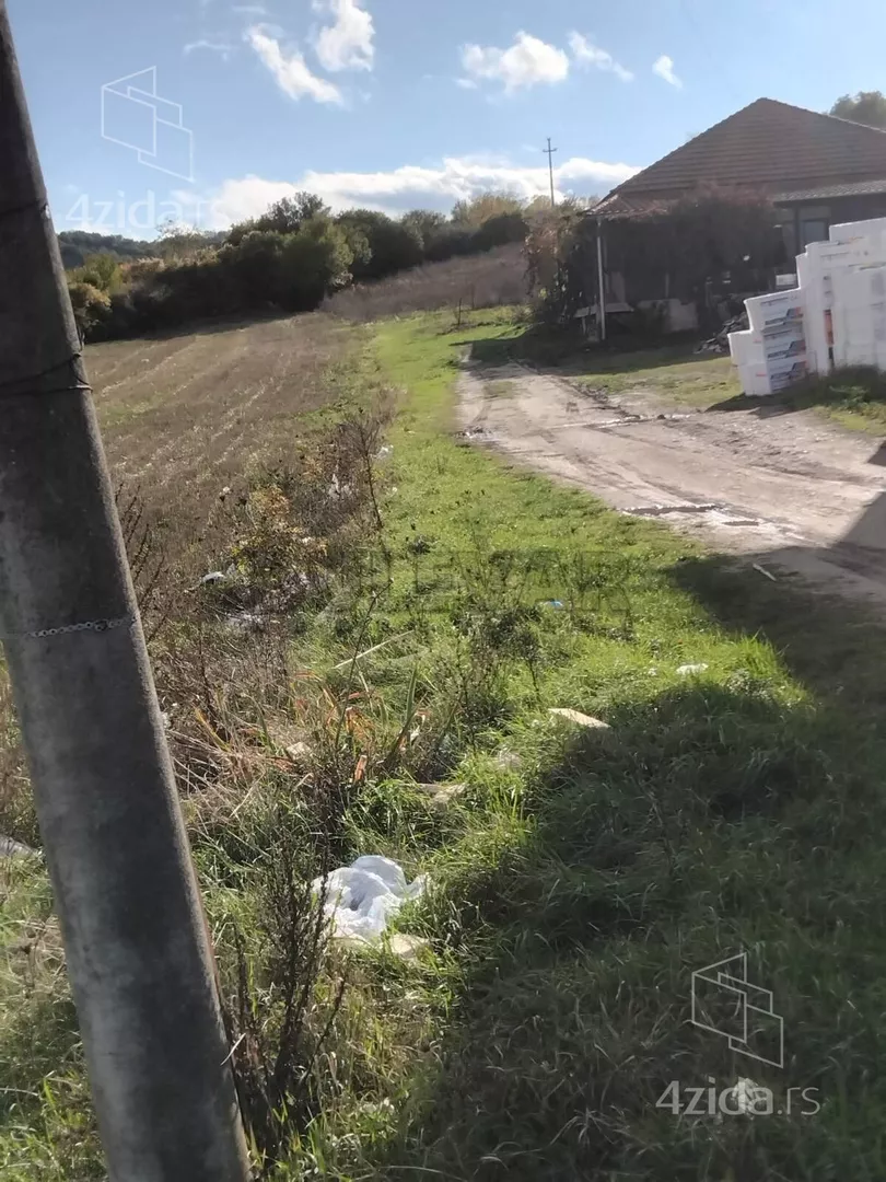 Građevinsko zemljište | 4zida