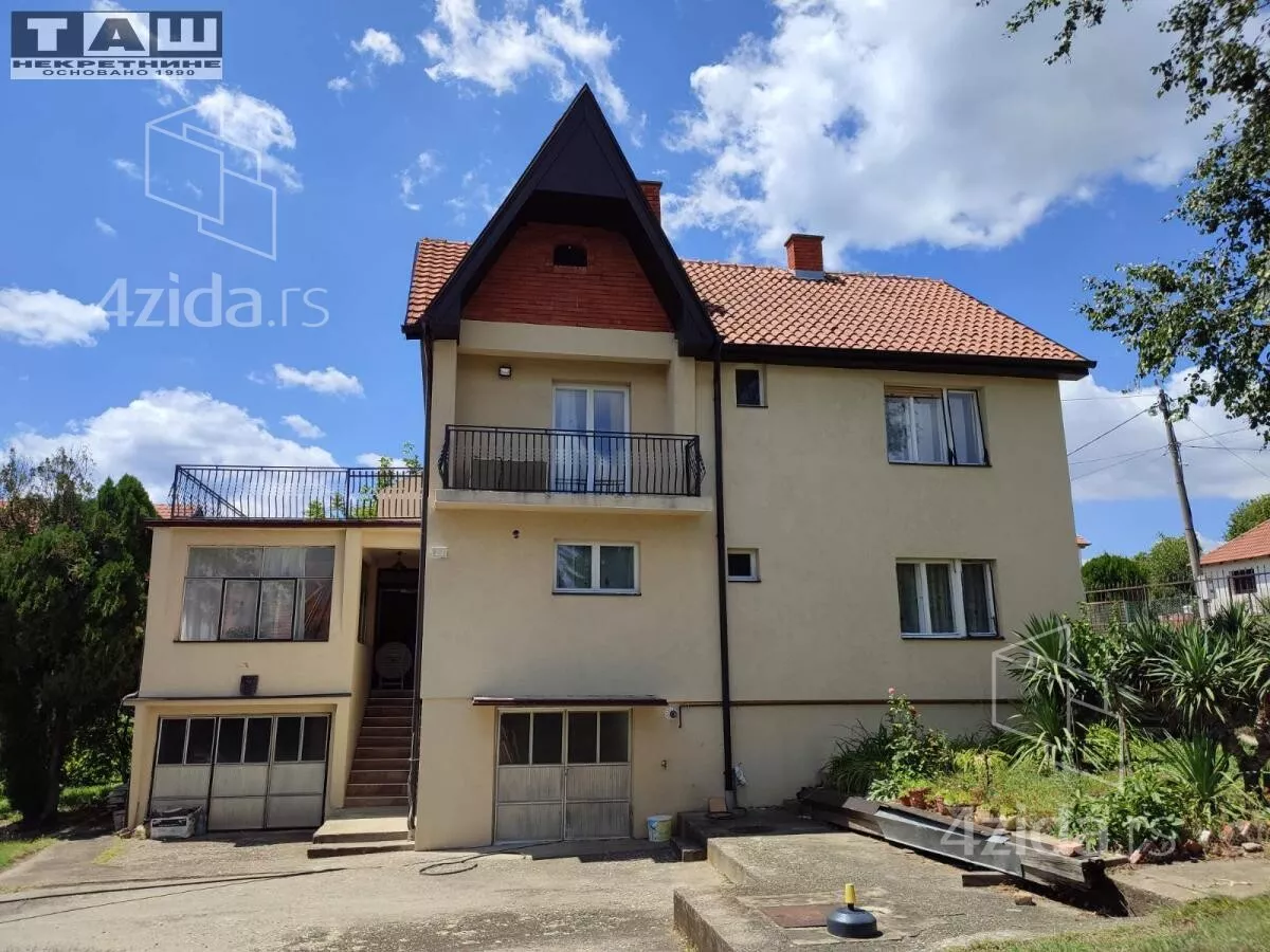 Kuća | 4zida