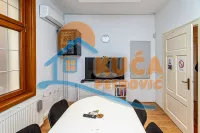 Lokal | 4zida