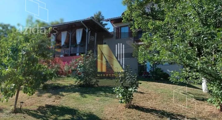 Kuća | 4zida