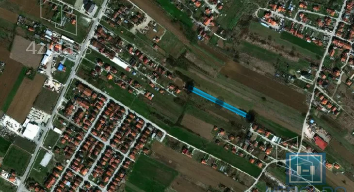 Plac | 4zida