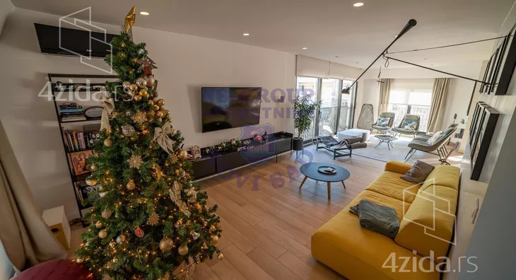 Petosoban stan | 4zida