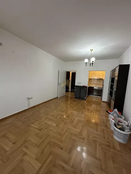 Vašarište | 4zida.rs