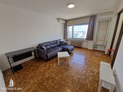 Bulevar Arsenija Čarnojevića | 4zida.rs