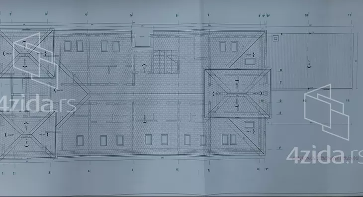 Poslovna zgrada | 4zida