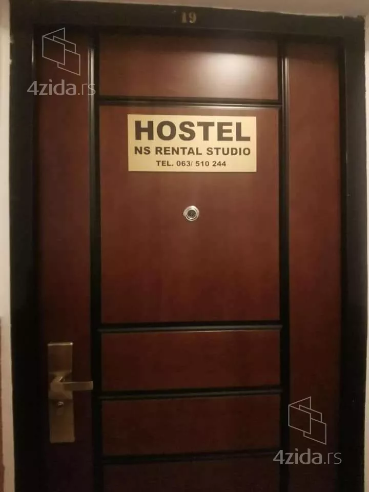 Petosoban stan | 4zida