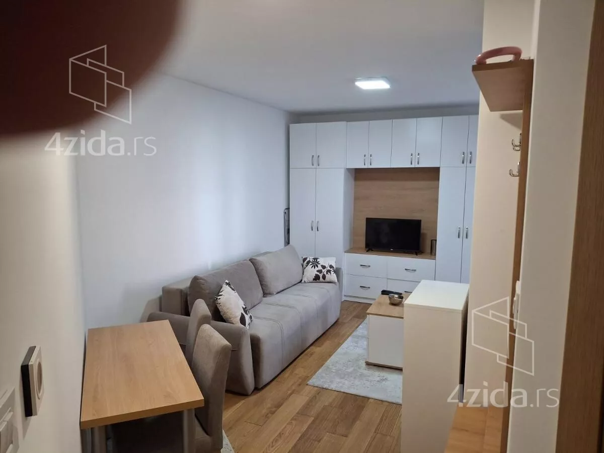 Garsonjera | 4zida