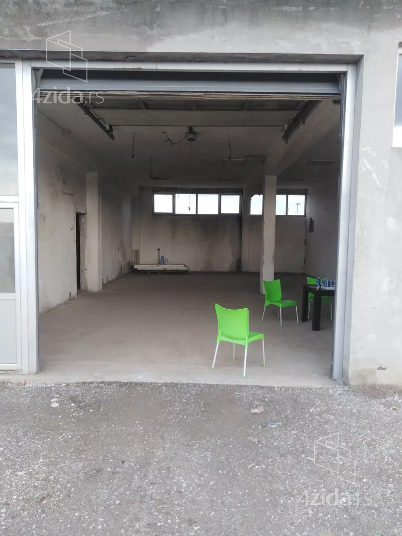 Poslovni prostor | 4zida